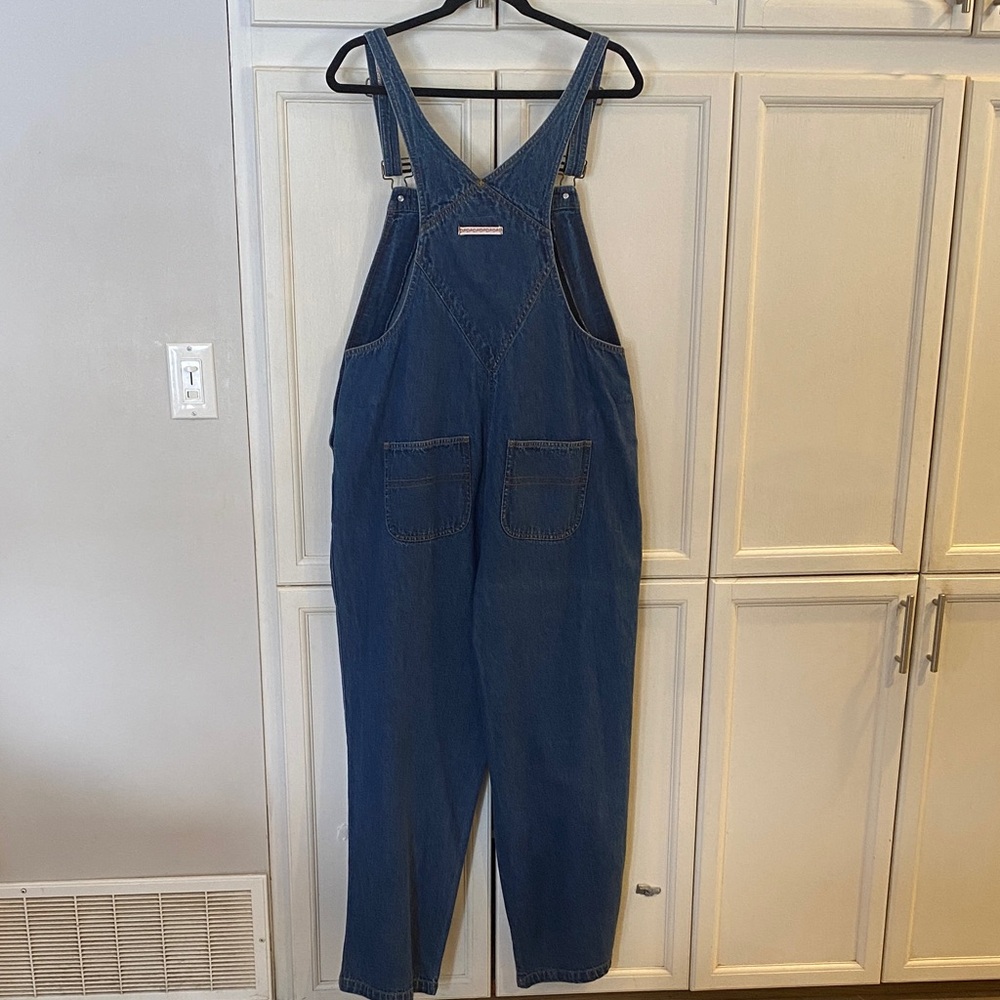 Wrangler Classic Blue Denim Overalls flat measurement: waist - 18” inseam 28.5” - Picture 9 of 12